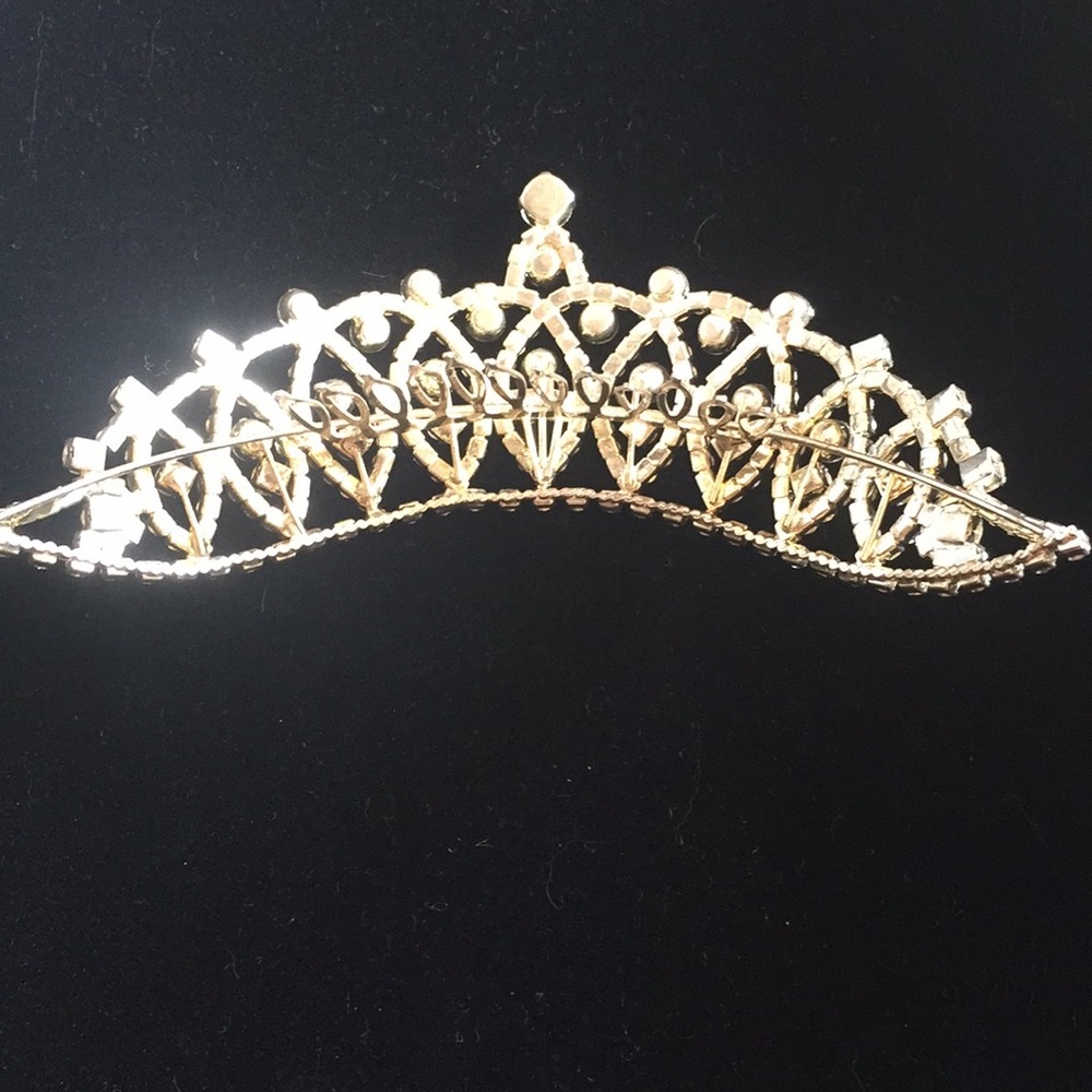 Bridal headpiece - Picture 6 of 8